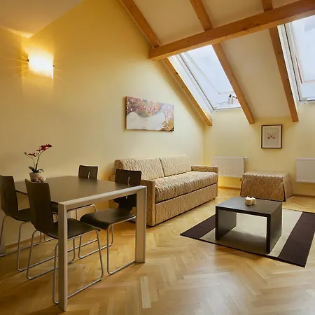 Hotel Halkova Prague